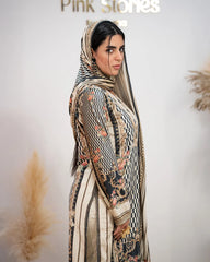 Printed Velvet Suit – Black & Beige