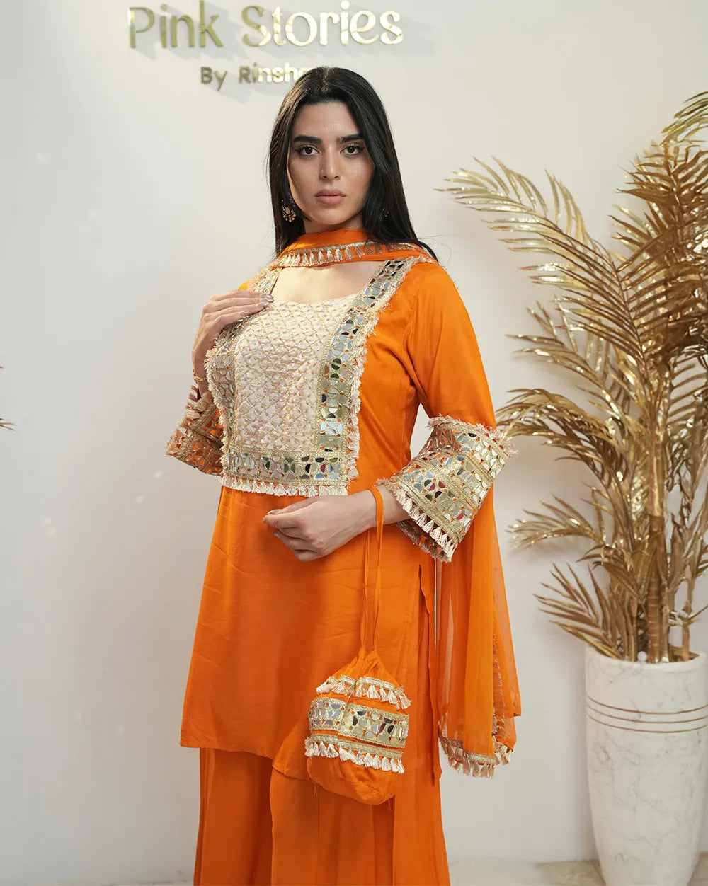 Fanta shade square heavy mirror yoke salwar suit