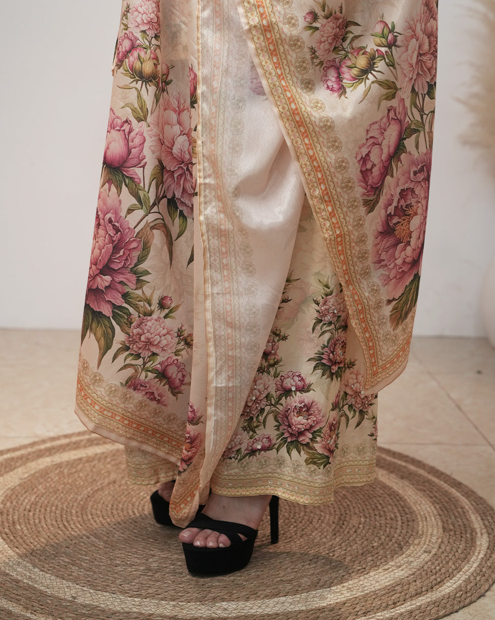 Crepe Silk Short Salwar Suit with Palazzo – Cream