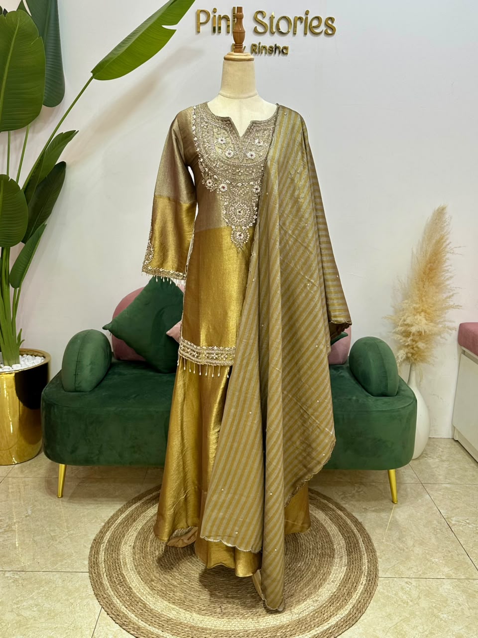 Copper & Gold Embroidered Kurta Divider Set