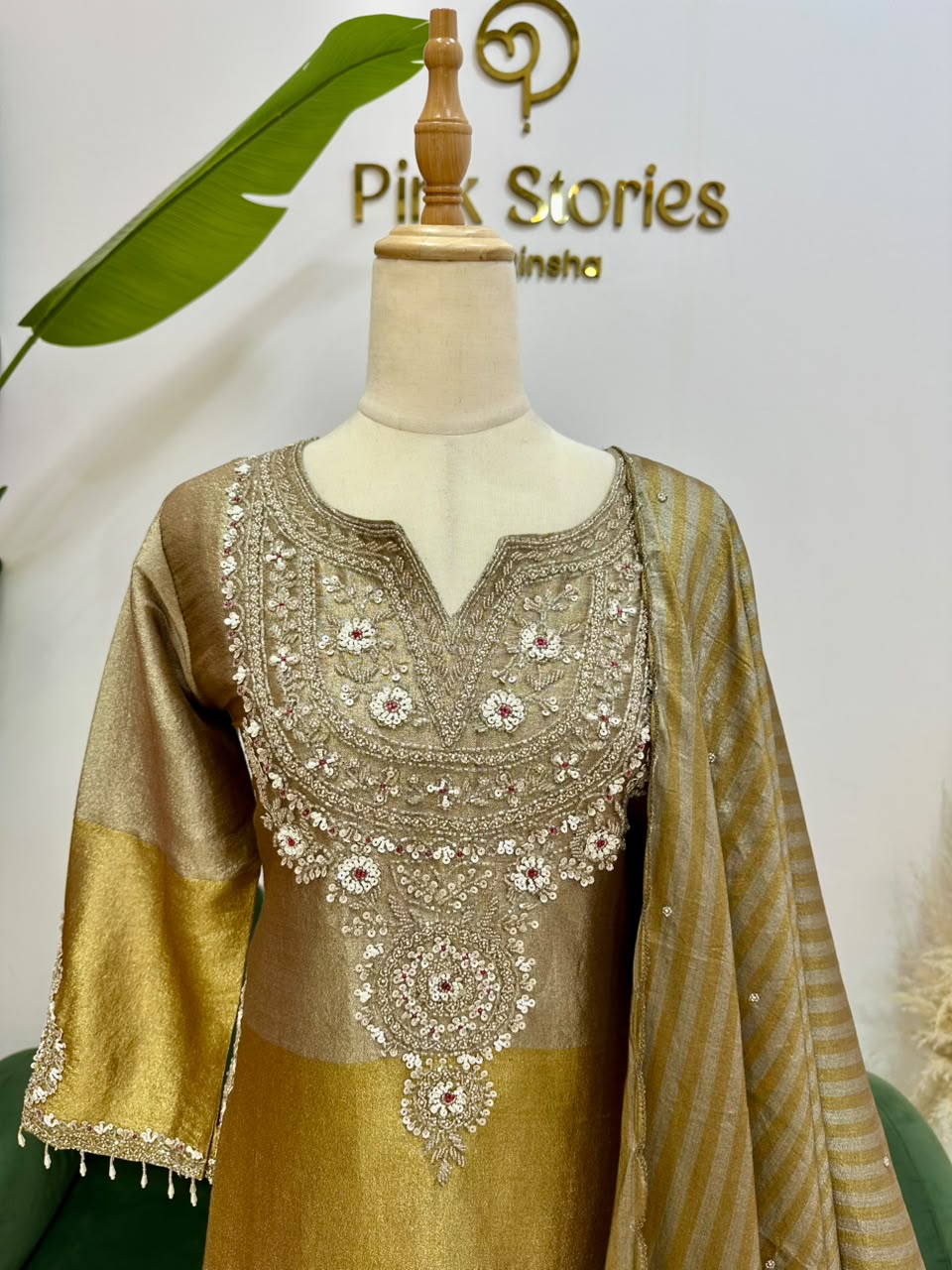 Copper & Gold Embroidered Kurta Divider Set