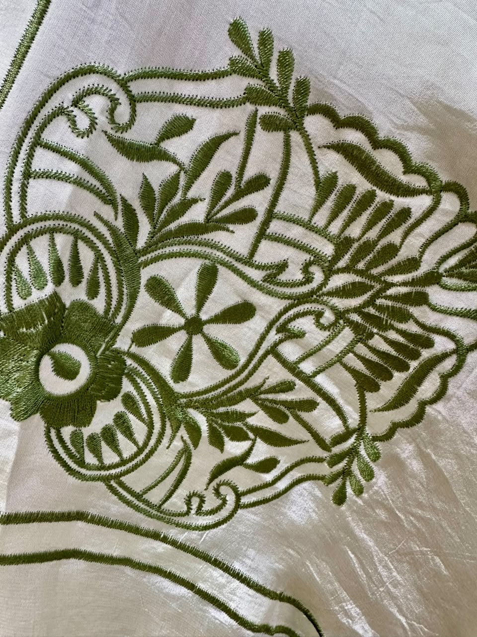 Mehndi Green Kaftan Suit with Pastel Green Contrast Dupatta