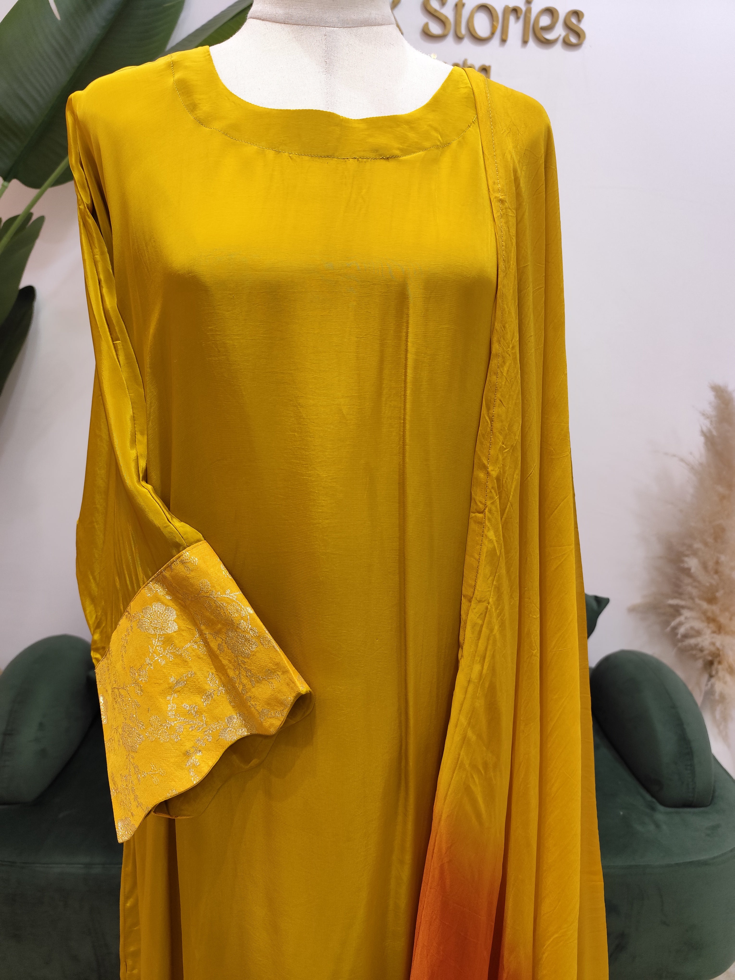 0MBRE SHADED KAFTAN STYLE SALWAR SUIT
