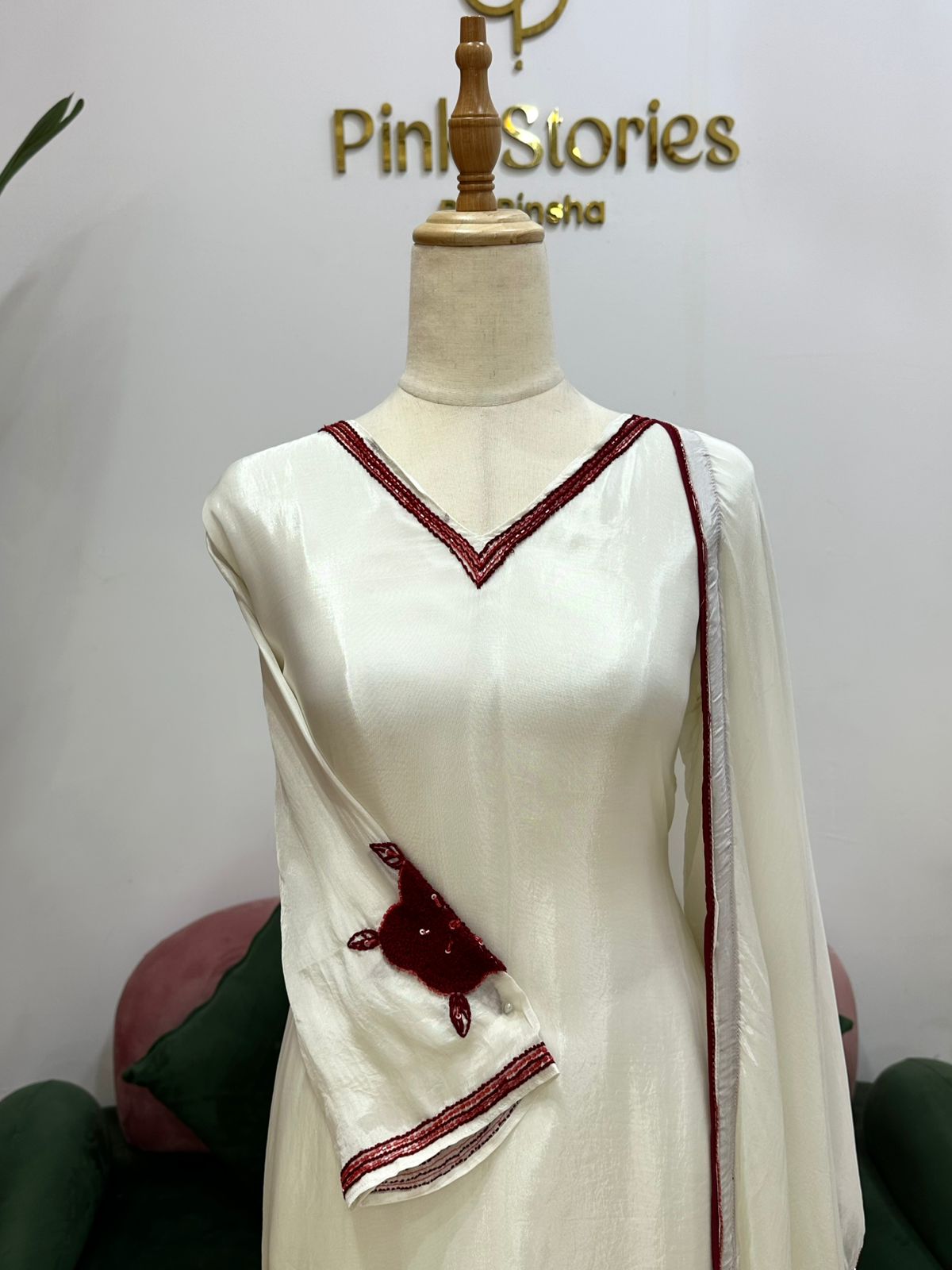 Handworked A-line suit- off white